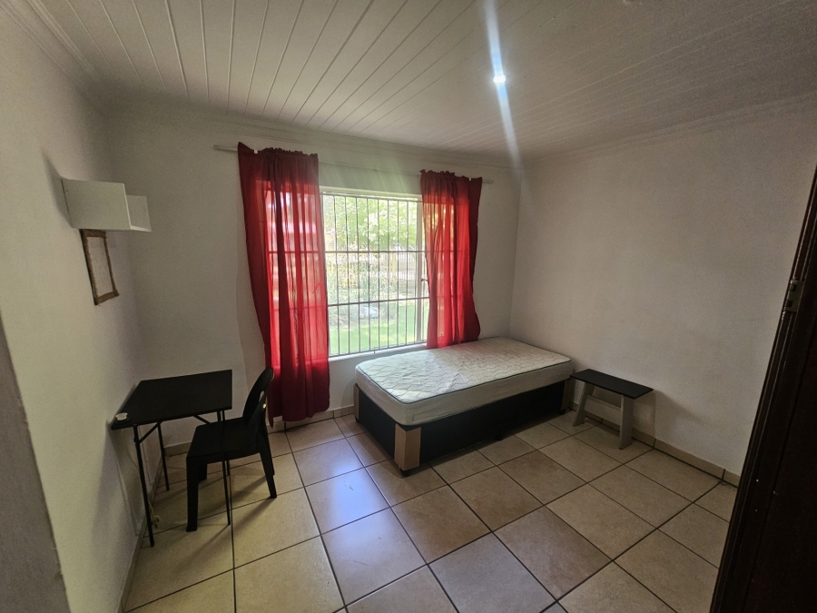 10 Bedroom Property for Sale in Brandwag Free State